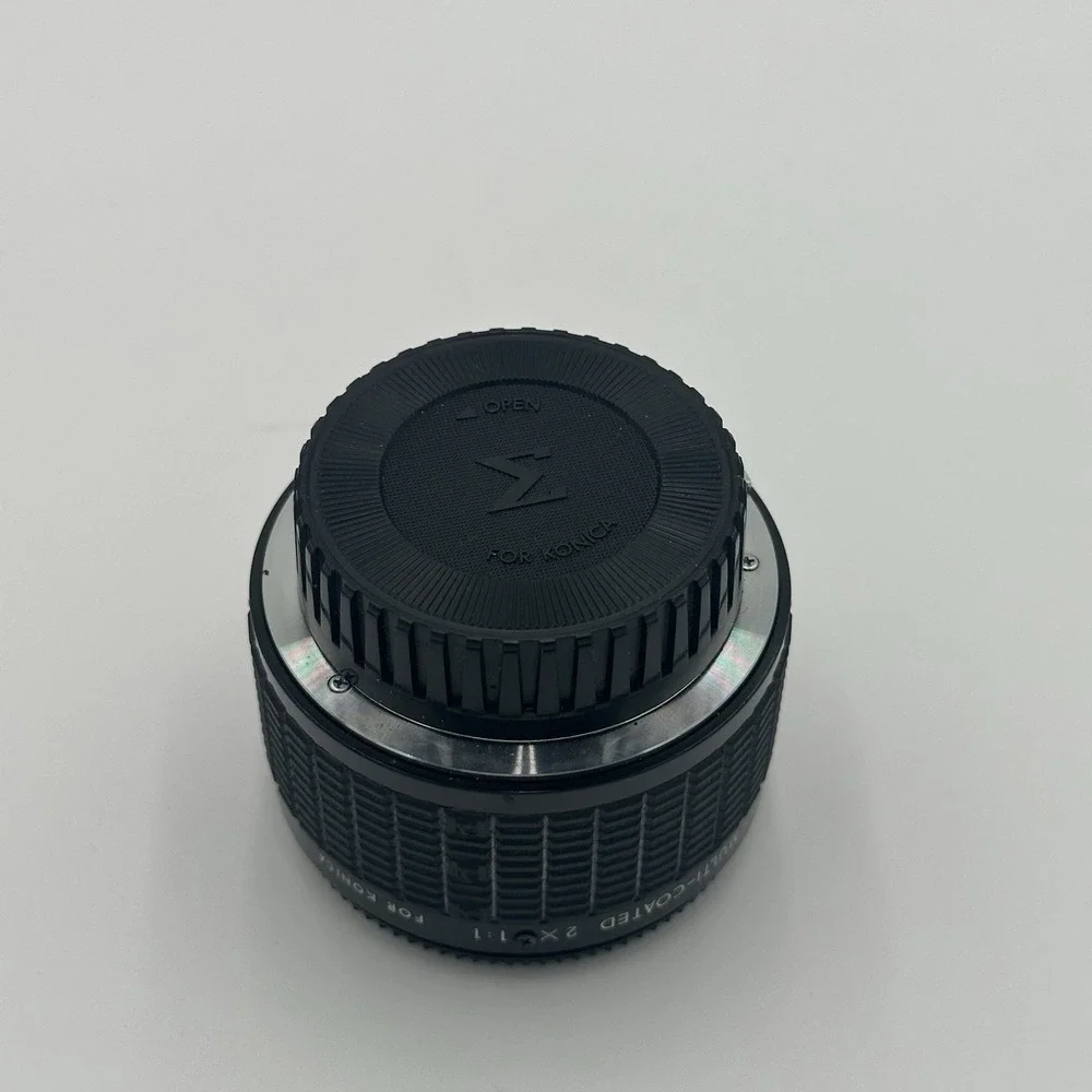 Sigma Tele-Macro Multi-Coated 2X-1:1 Converter for Canon - Japan